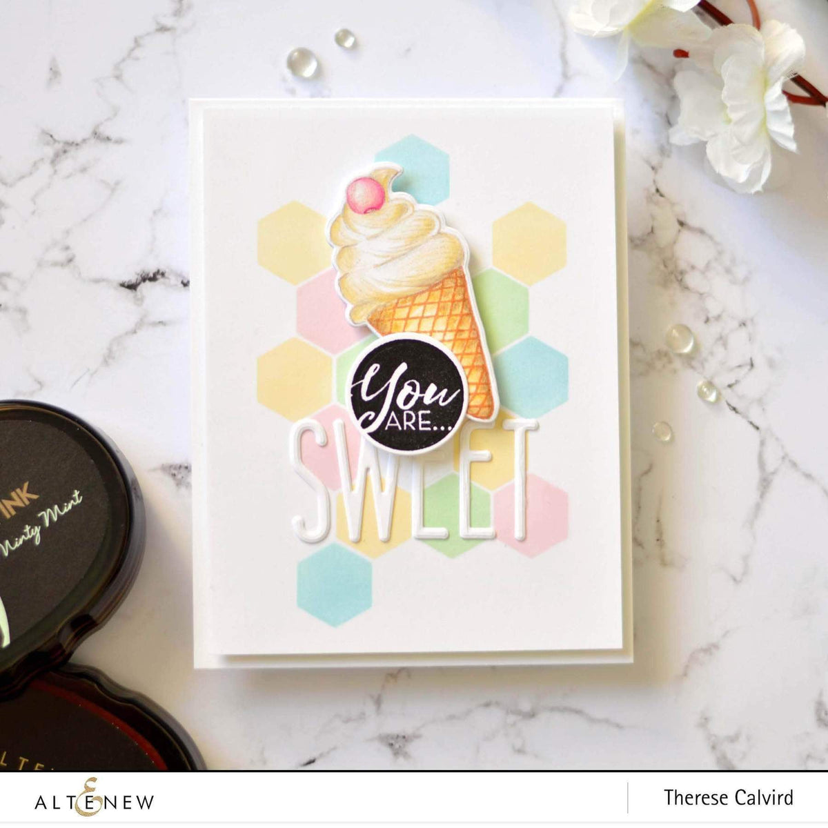 Altenew Creativity Kit Featurette All Over Layered Die-Cut Backgrounds Class