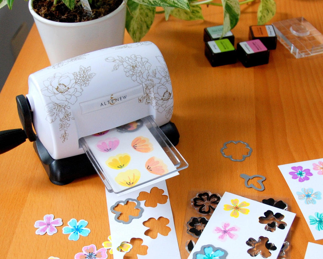 Whitewood Tools Mini Blossom Die Cutting Metal Shim